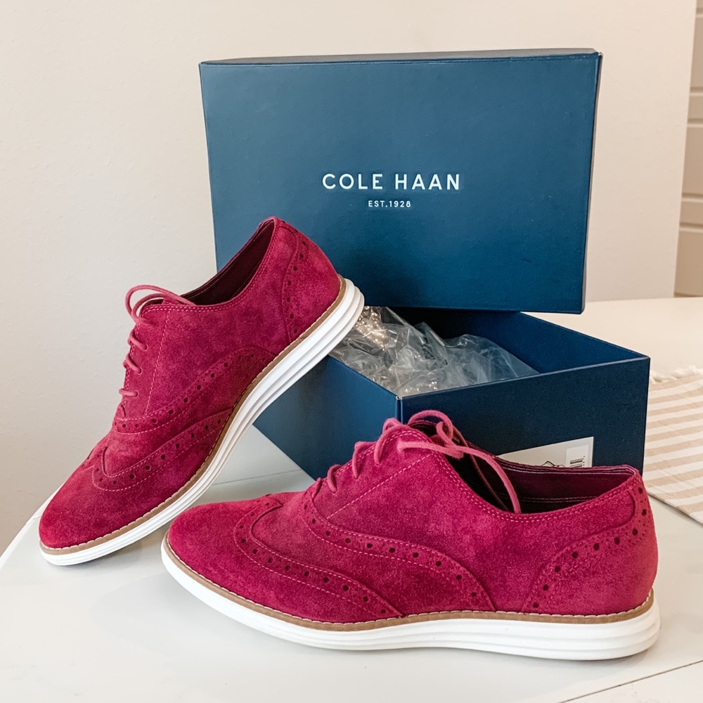 EUC Cole Haan Original Grand WingTip. Suede.